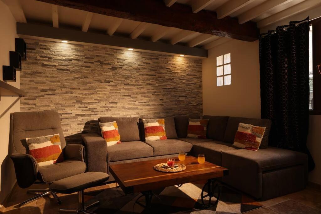 Les Remparts Villa Каркасон Екстериор снимка
