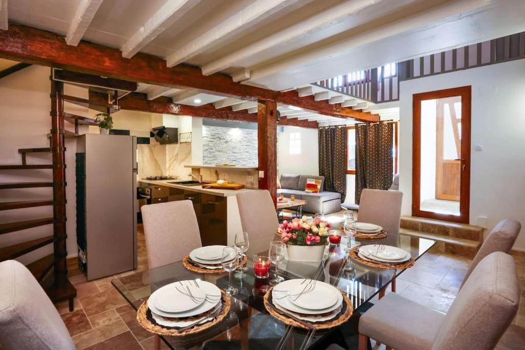 Les Remparts Villa Каркасон Екстериор снимка